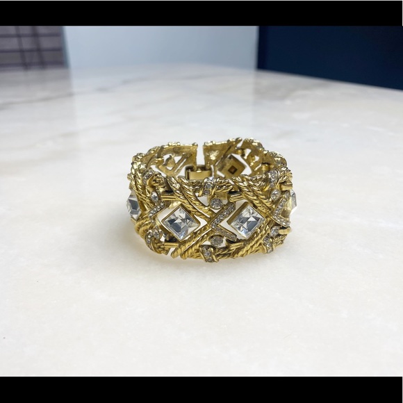 Vintage Unbranded Gold Rhinestone Faux Diamonds Bracelet - Picture 1 of 6